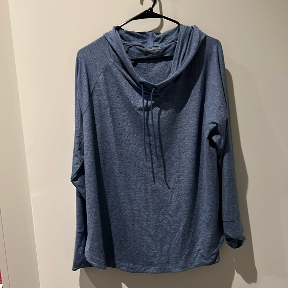 Athleta long sleeve hooded jersey